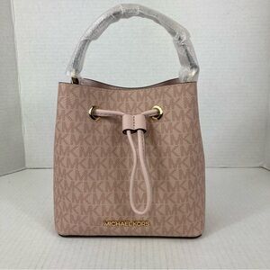 Michael Kors Suri  SM Bucket Crossbody